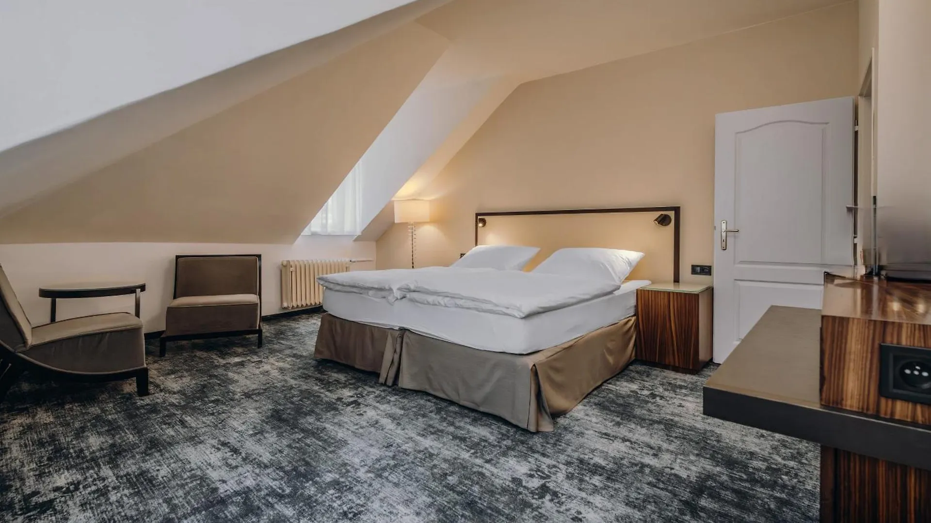 Hotel Esplanade Carlsbad à Karlovy Vary